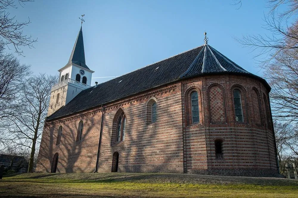 Hellum: Hellum - kerk